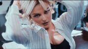 ビービー・レクサが6月リリースの最新曲「I'm The Drama」のミュージック・ビデオを公開