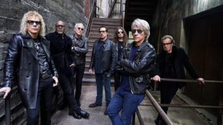 ボン・ジョヴィ、新作『FOREVER (Legendary Edition)』から第2弾先行トラック「Living Proof (with Jelly Roll)」が9/19(金)リリース