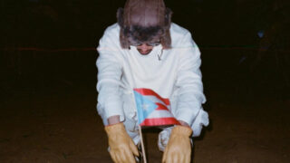 バッド・バニー、2025年1月5日に新作アルバム『DeBÍ TiRAR MáS FOToS』をリリースすることを発表!新曲「PIToRRO DE COCO」のヴィジュアライザー・ビデオも公開