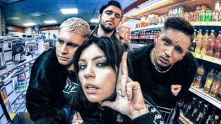 ホット・ミルク、新作アルバム『Corpotation P.O.P』リリース!新たに「Sympathy Symphony」のミュージック・ビデオも公開