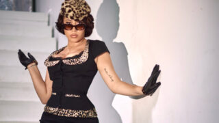 カリ・ウチス、5/9リリース新作アルバムから新曲「Sunshine & Rain...」をリリース