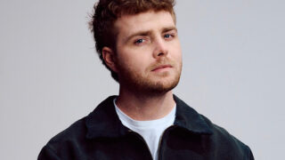 アレックス・ウォーレン、最新アルバム『You'll Be Alright, Kid (JAPAN EDITION)』待望の国内盤CDが発売