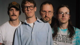 ホットライン・ティー・エヌ・ティー、来たる3rdアルバムから新曲「Candle」と日本で撮影されたミュージック・ビデオを公開