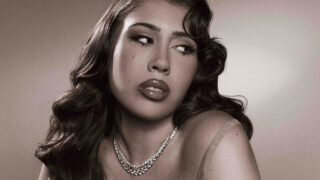 カリ・ウチス、新作アルバム『Sincerely,』リリース！「All I Can Say」のヴィジュアライザー・ビデオも公開