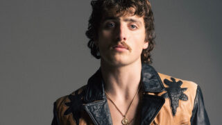 ベンソン・ブーン、待望の2ndアルバム『American Heart』をリリース！新たに「Mr Electric Blue」のミュージック・ビデオも公開