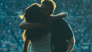 サム・フェンダー、最新アルバムからオリヴィア・ディーンを迎えた「Rein Me In」新バージョンをリリース