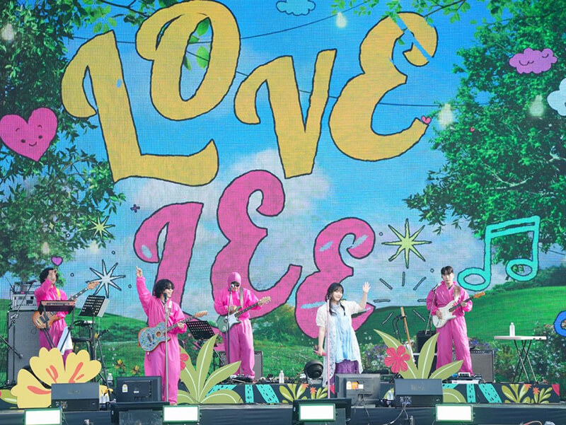 2025 Weverse Con Festival Weverse Park Day1 ヘッドライナー AKMU