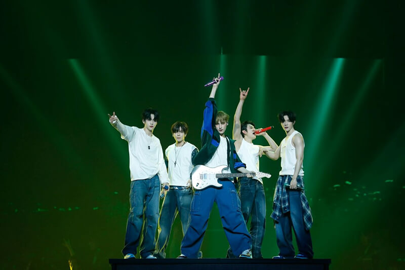 2025 Weverse Con Festival Weverse Con Day2 ヘッドライナー TOMORROW X TOGETHER