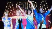 ABBA、代表曲「Dancing Queen」ミュージック・ビデオがYouTubeで初の10億再生突破！