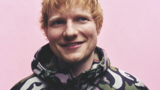 エド・シーラン、イプスウィッチでの公演から「Azizam」の映像を公開