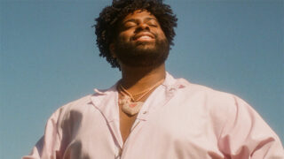 ピンク・スウェッツ、9/27(土)の来日公演に向けて本人コメントとビデオ・トレイラーが到着