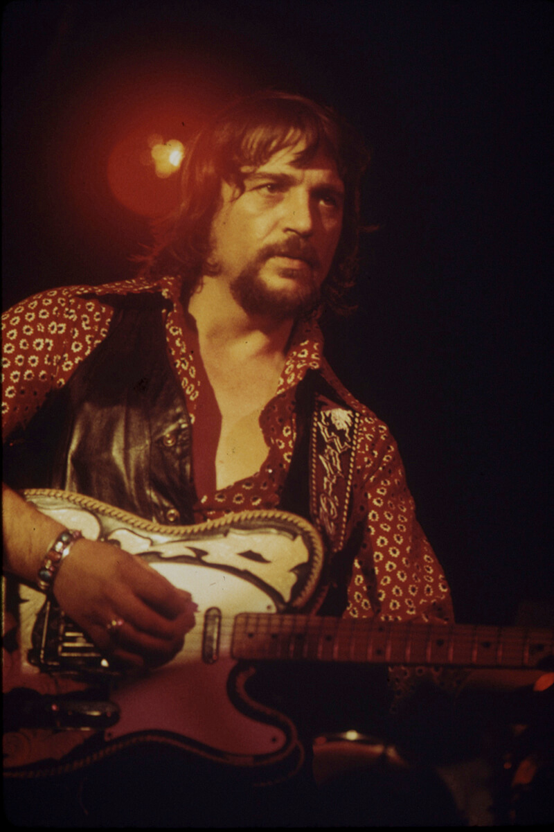 Waylon Jennings