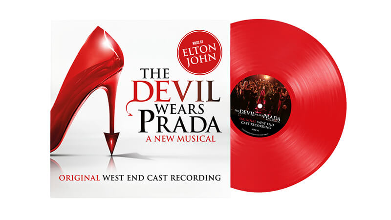 エルトン・ジョンが音楽を手がけた『プラダを着た悪魔』ミュージカルのサウンドトラックが発売決定!エルトンの未発表デモ音源も収録