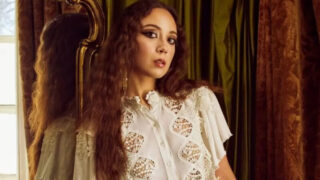 レイヴェイ、8/22(金)リリース新作アルバムから新曲「Snow White」のミュージック・ビデオを公開