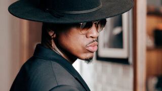 NE-YOの来日公演とデビュー20周年を記念して日本限定のベスト盤『NE-YO 20』が9/17に発売決定