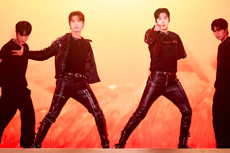 東方神起 Photo Credit 田中聖太郎写真事務所