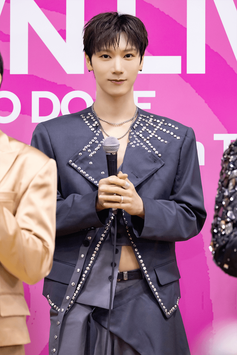 テン（WayV）Photo Credit 田中聖太郎写真事務所