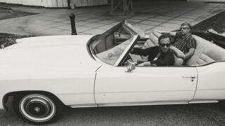 ザ・ブラック・キーズ、最新アルバム『No Rain, No Flowers』リリース！「A Little Too High」のヴィジュアライザー・ビデオも公開