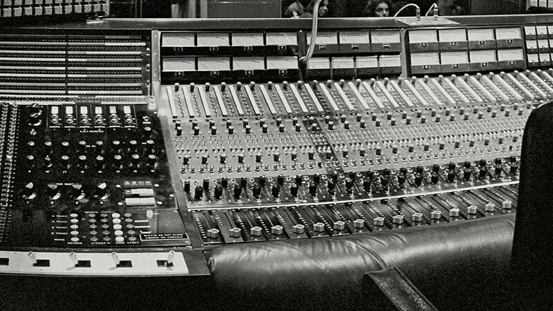 ジミ・ヘンドリックス『エレクトリック・レディ・スタジオ:ヴィジョン』 ジミ・ヘンドリックス『エレクトリック・レディ・スタジオ:ヴィジョン』