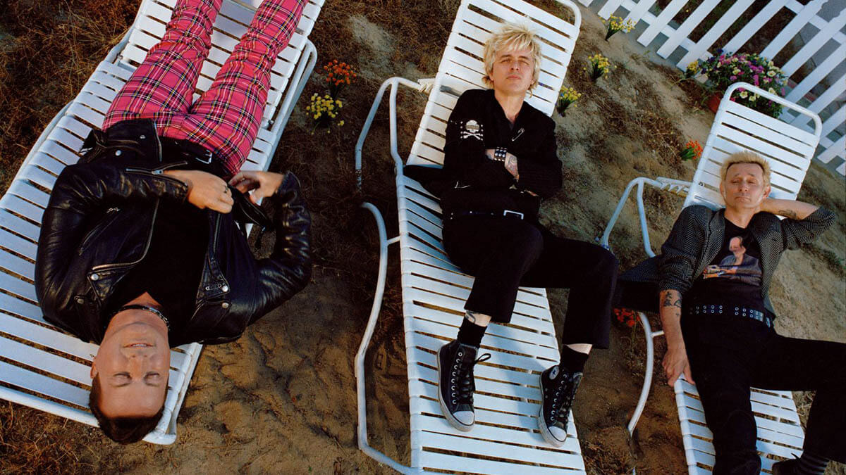 グリーン・デイ、『WARNING 25周年記念デラックス・エディション』の輸入盤国内仕様が2026/1/14(水)に発売決定