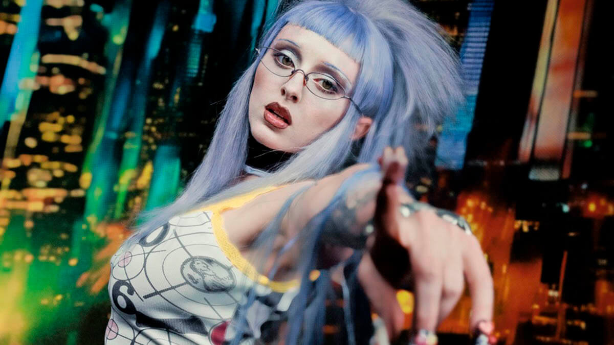 アシュニコ、ポップシーンの異端児が待望のセカンド・アルバム『Smoochies』をリリース！