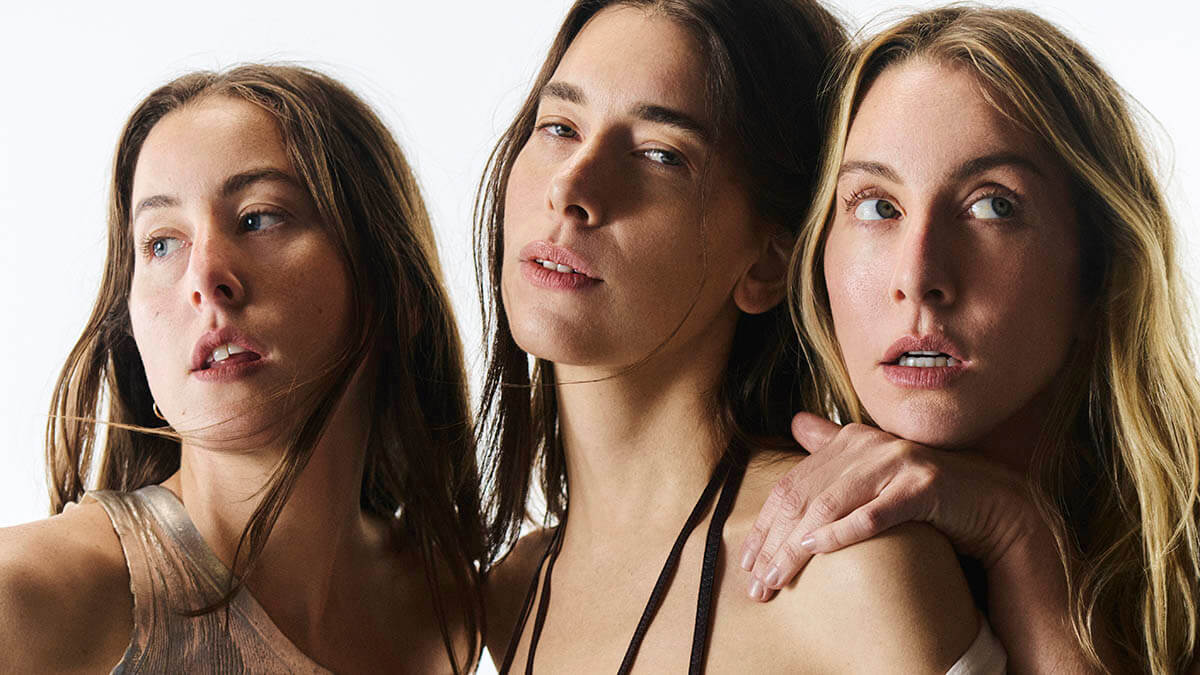 ハイム、米人気番組『ジミー・キンメル・ライブ!』で披露した「Down to be wrong」の映像が公開