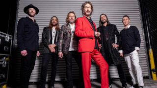 ザ・ブラック・クロウズ、2026年4月に来日公演が決定!世界を席巻し続ける全身全霊のグルーヴ!