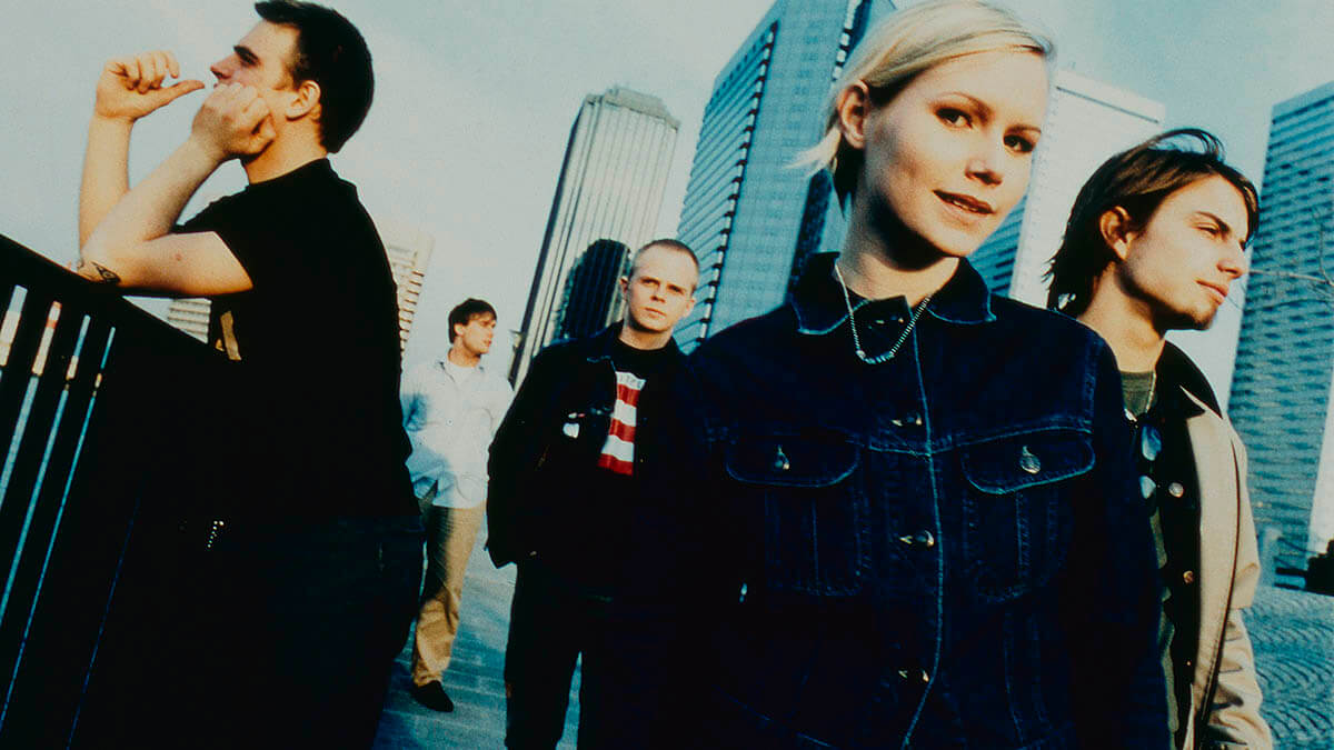 カーディガンズ、SWEDISH POP CARNIVALへの出演を記念してYouTubeにて北欧ポップスを特集した特別番組の配信が決定!