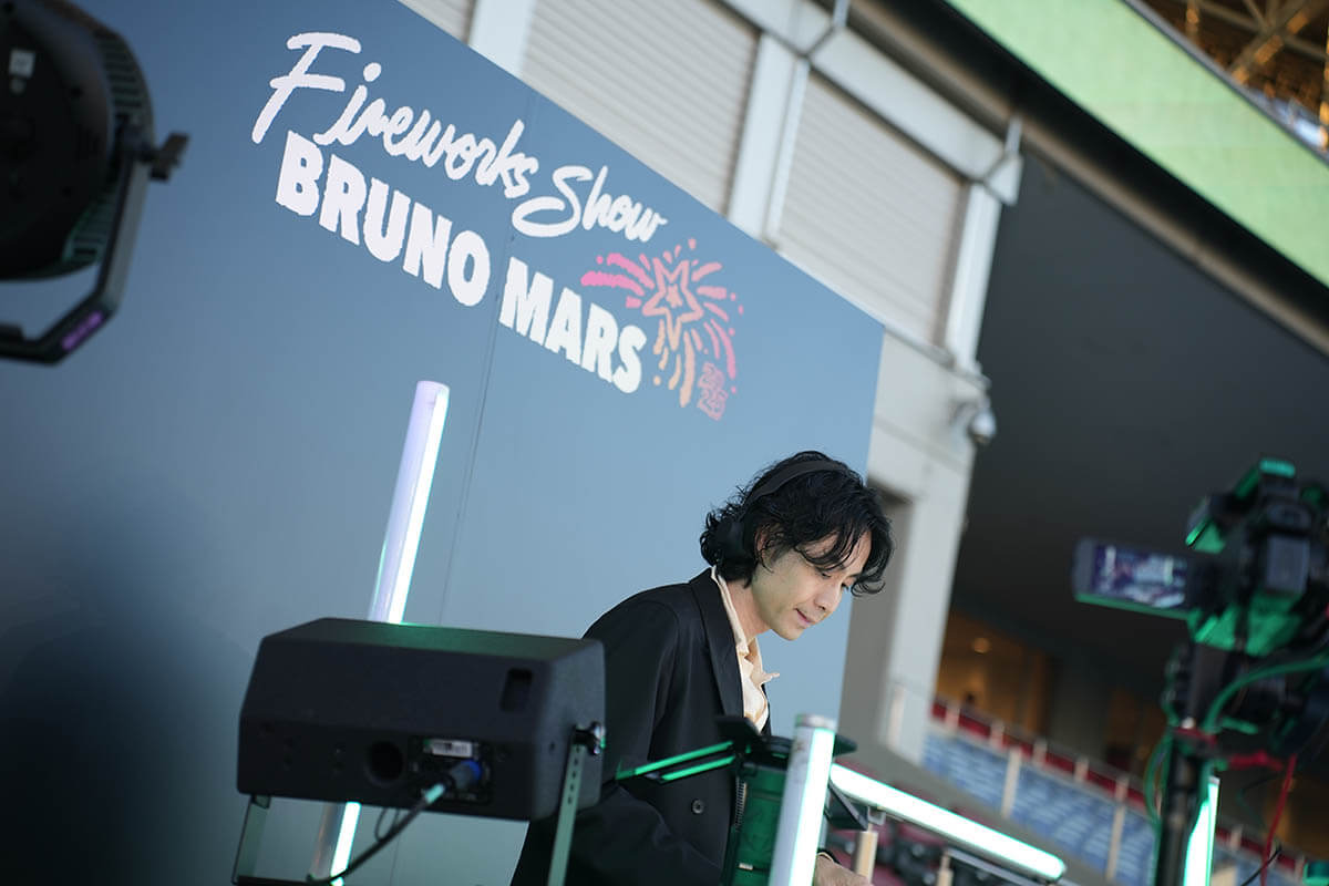 Bruno Mars Fireworks Show 2025 DJ KOMORI