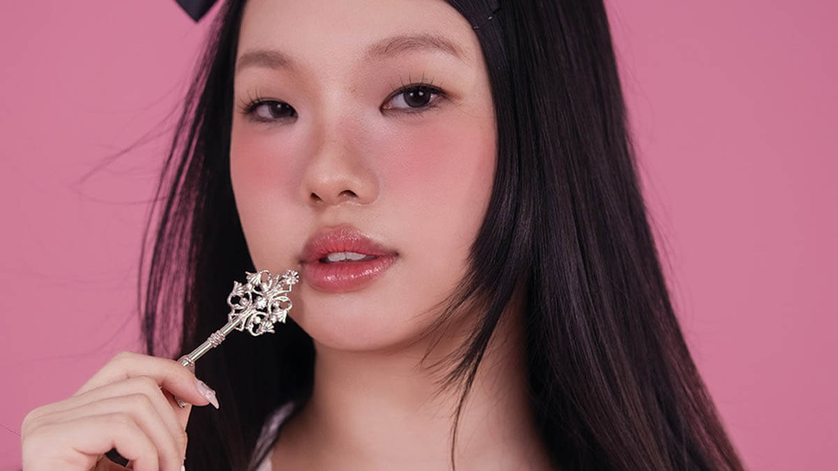 レジーナ・ソング、新EP『the gates』をリリース!2026年にセカンドアルバムのリリースも発表!