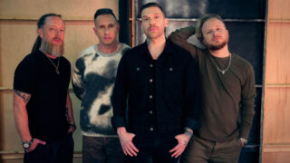 シャインダウン、新曲「Searchlight」をリリース!ミュージック・ビデオも公開