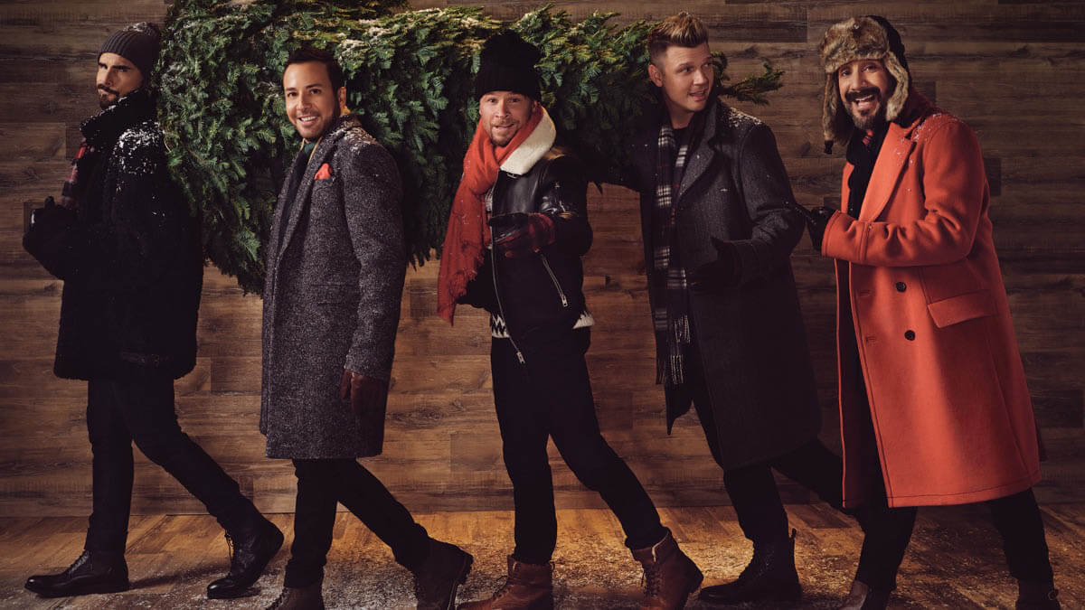 バックストリート・ボーイズ、「It's Christmas Time Again」のヴィジュアライザー・ビデオを公開