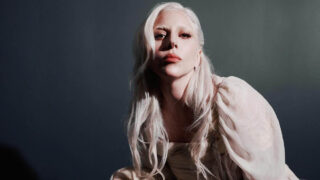 レディー・ガガ、コンサート・フィルム『Lady Gaga in Harlequin Live: One Night Only』を公開