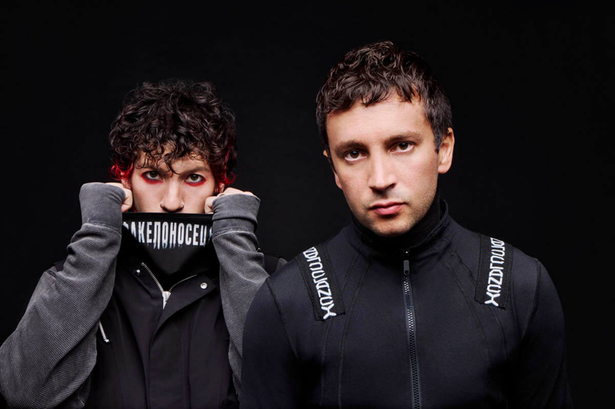 Photo Credit Fabien Kruszelnicki