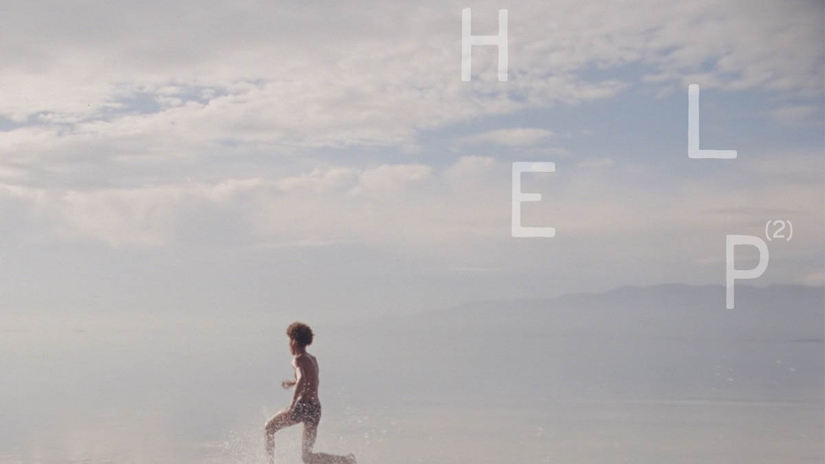 アークティック・モンキーズ、4年ぶりとなる新曲「Opening Night」のヴィジュアライザー・ビデオが公開