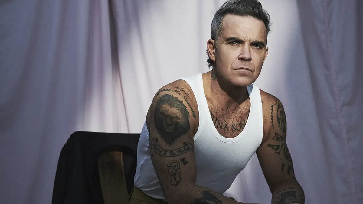 ロビー・ウィリアムス、最新アルバム『BRITPOP』から「All My Life」のミュージック・ビデオを公開