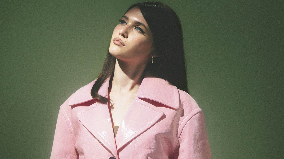 “百万人に一人の逸材”と評されるUK出身シエナ・スパイロ、SpotifyグローバルチャートTop 10にランクイン！