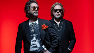 ザ・ブラック・クロウズ、3月リリースのニューアルバム『A Pound Of Feathers』から2曲の新曲を解禁