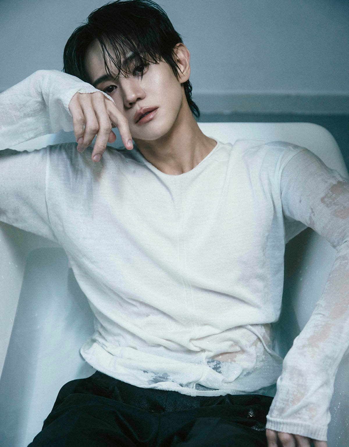 (C)Around US ENTERTAINMENT