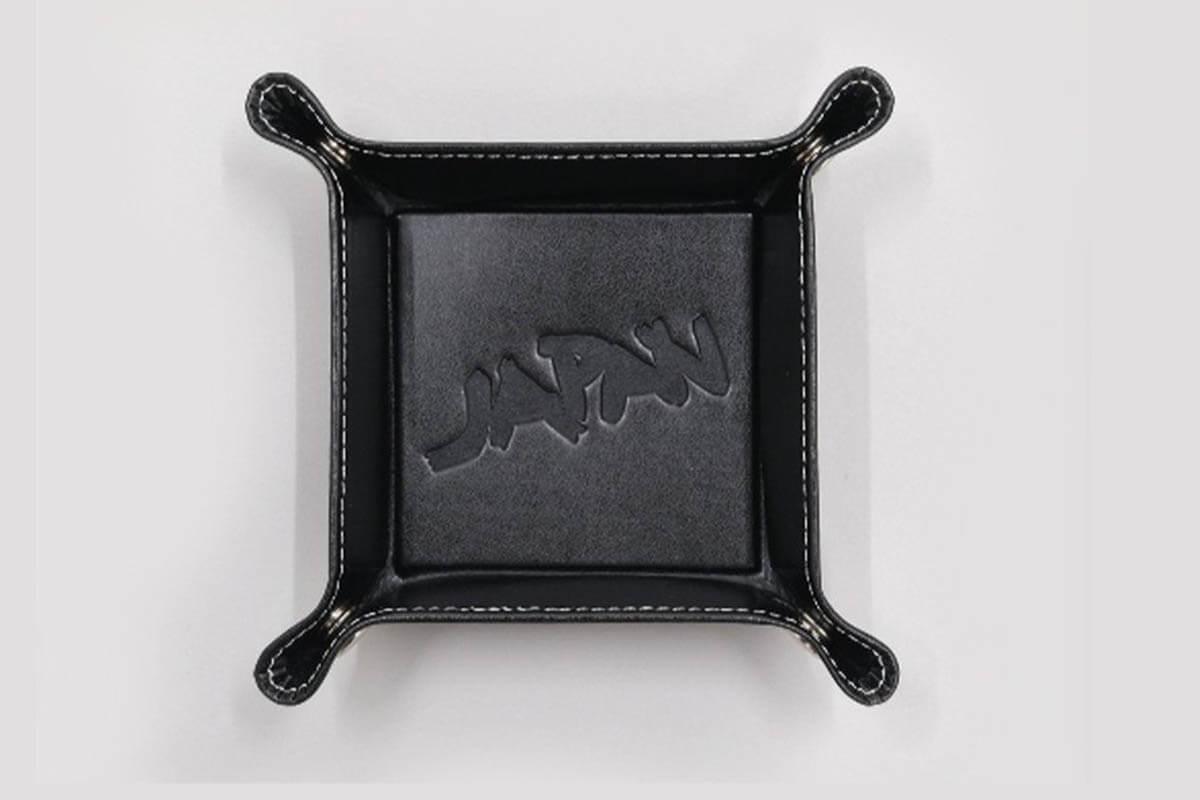 S.M.R.S.（SHINKO MUSIC RECORDS SHOP）限定『JAPANオリジナルロゴ入りレザー・トレイ』