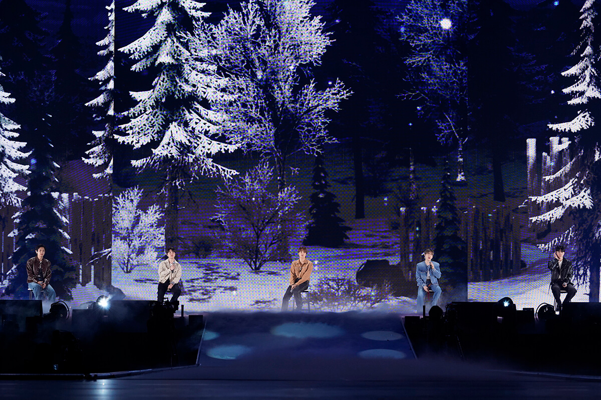 EXO (C) 田中聖太郎写真事務所