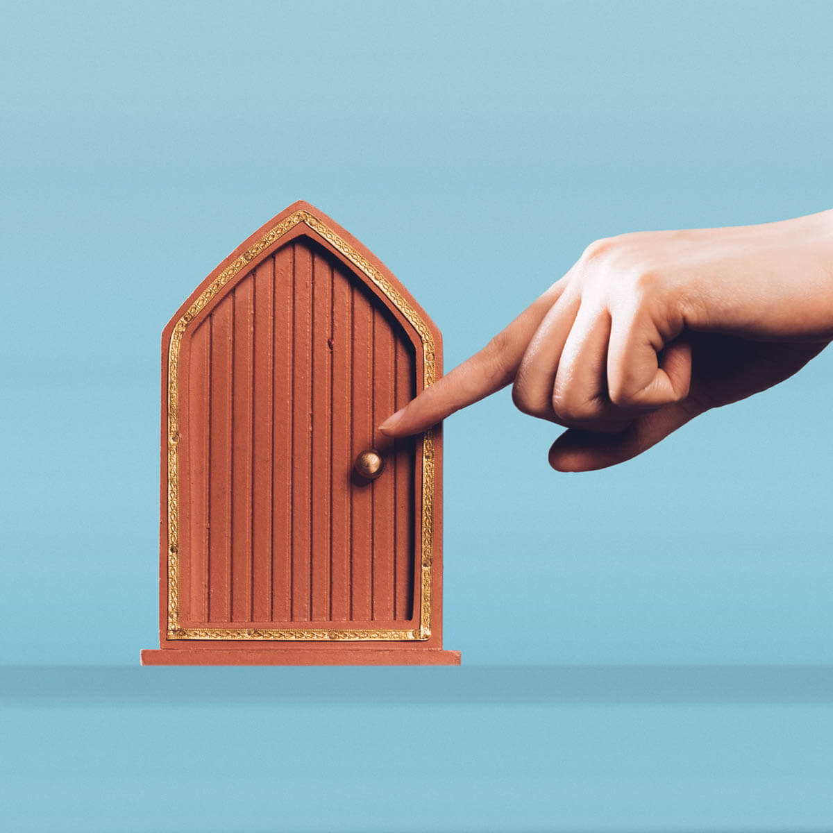 almost monday「leaving is easy」