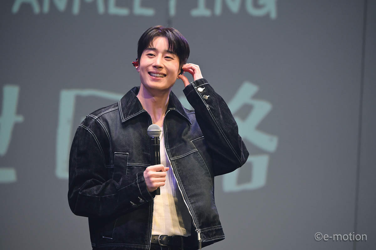 写真：岡本 麻衣(ODD JOB LTD.)