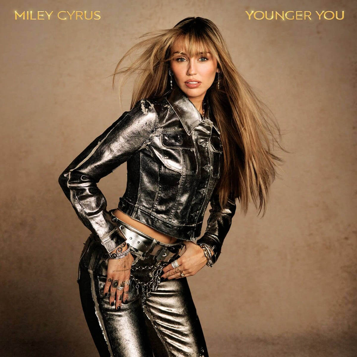 Miley Cyrus「Younger You」
