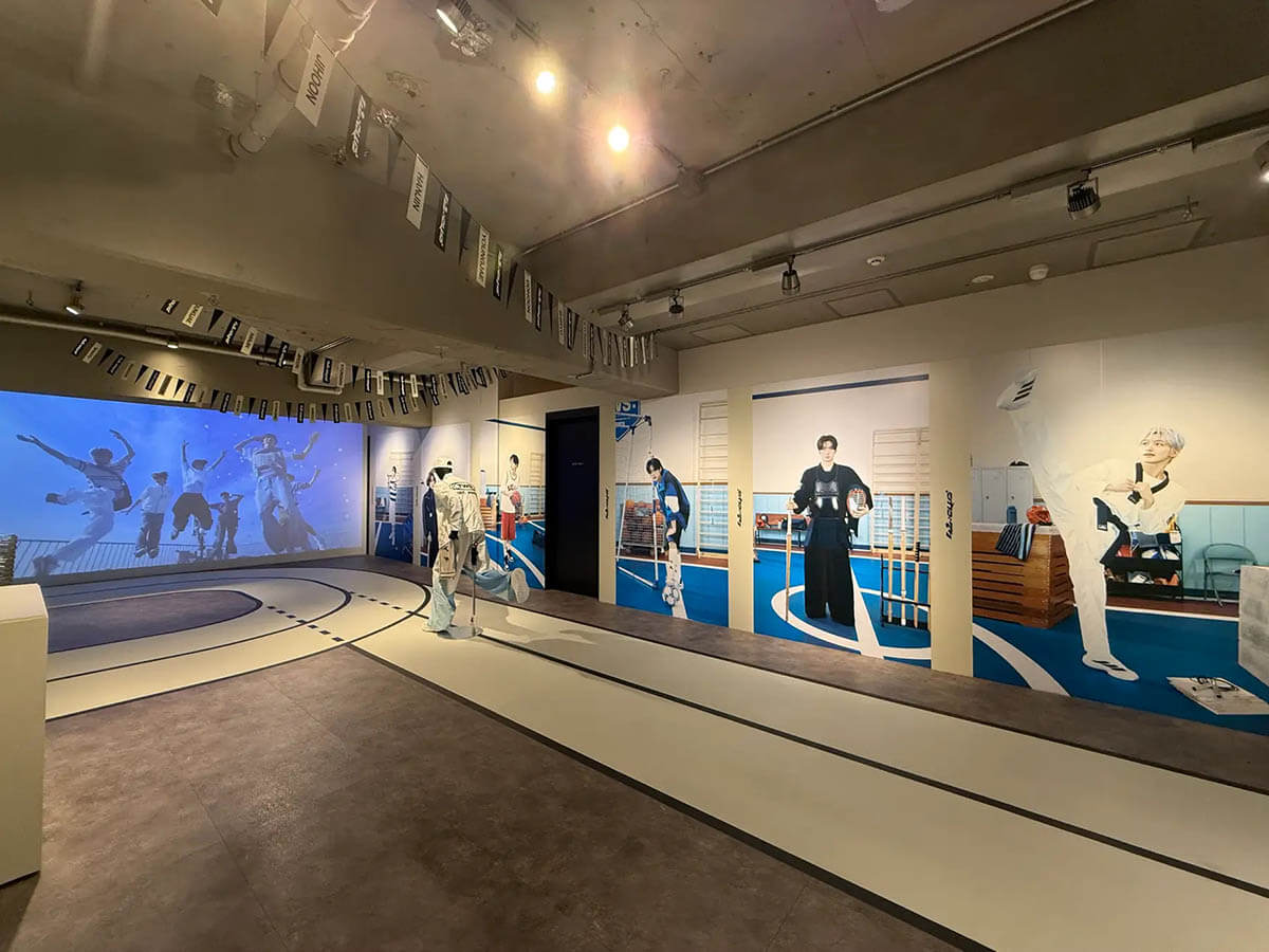 (P)&(C) PLEDIS Entertainment