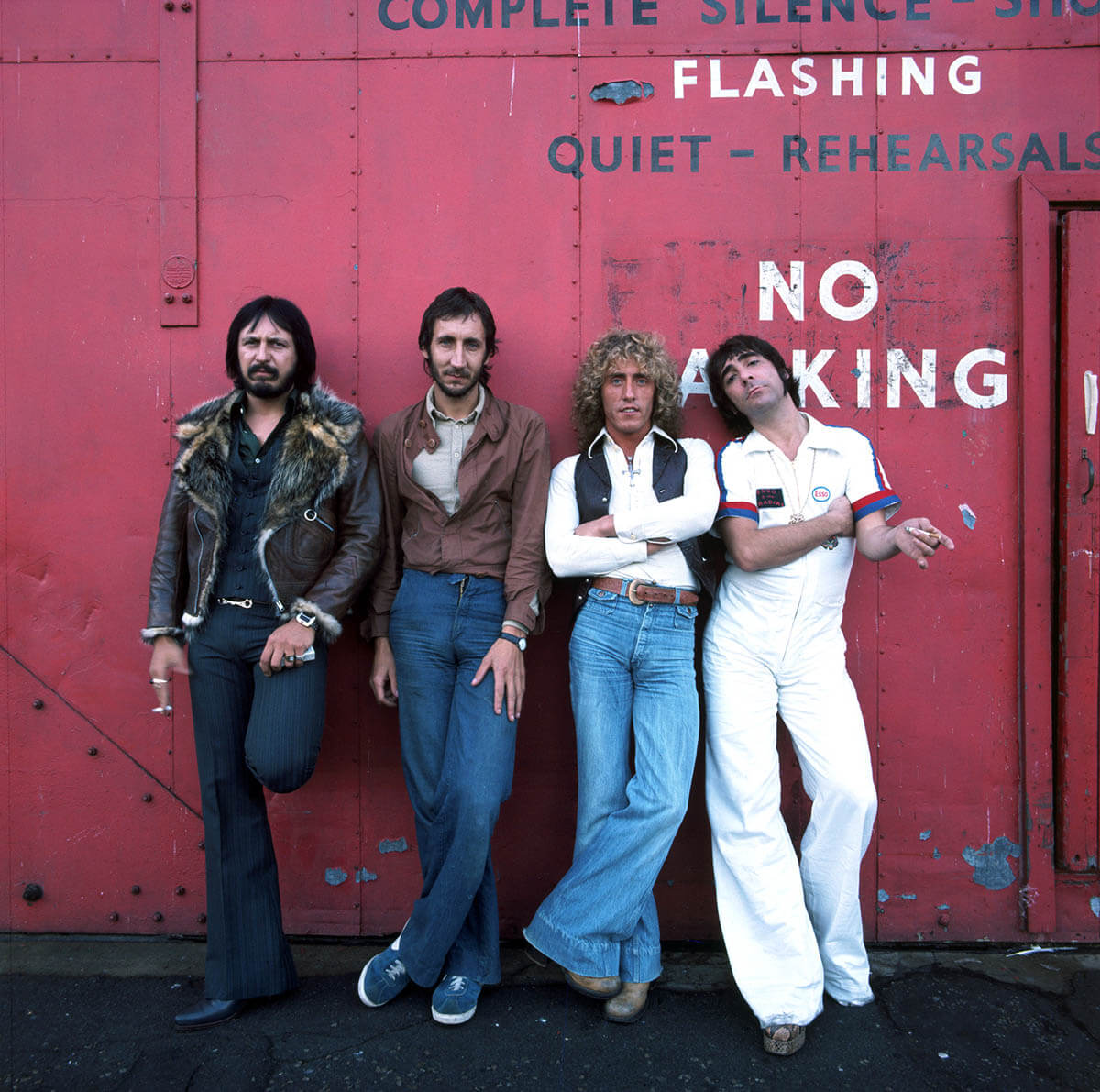 Ⓒ2007 SPITFIRE PICTURES LLC ALL RIGHTS RESERVED