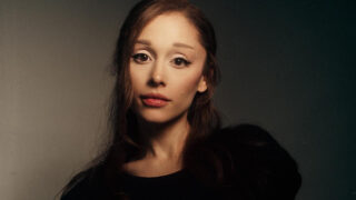 アリアナ・グランデ、8枚目のスタジオ・アルバム『petal』が7/31に発売決定！