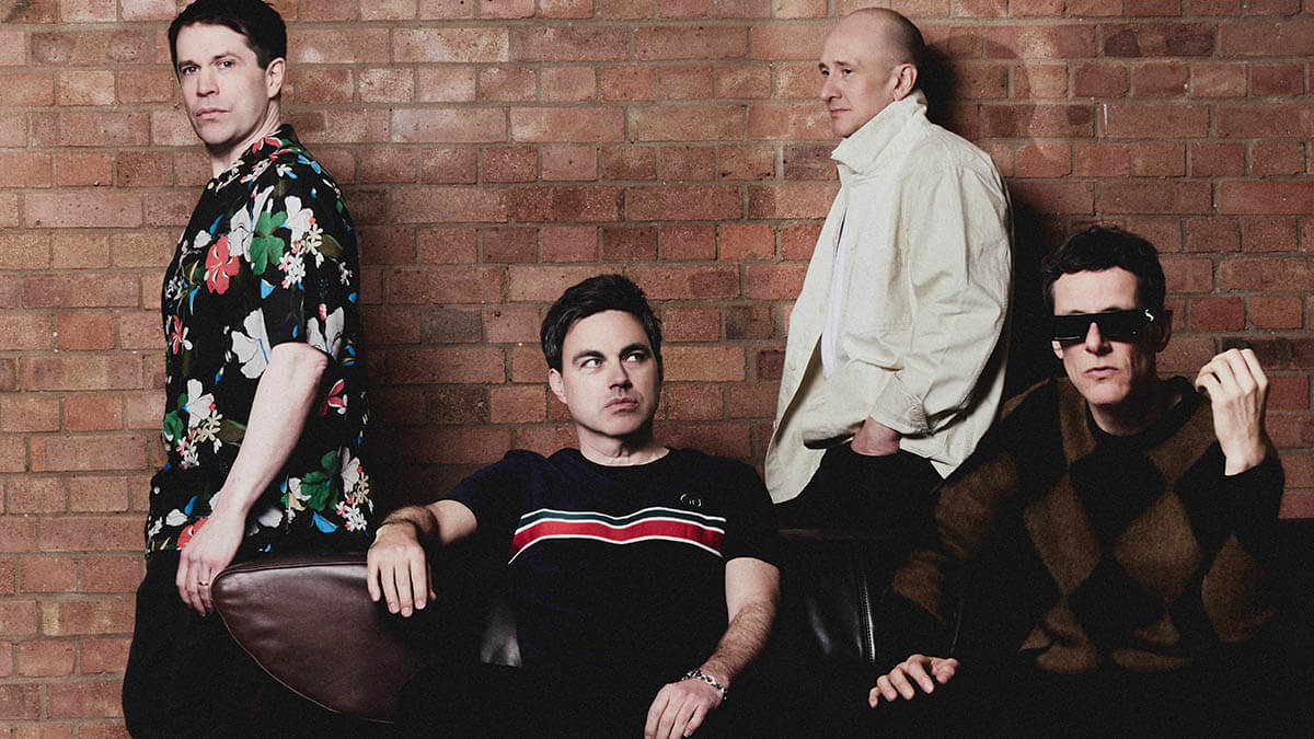 ハード・ファイ、ザ・クラッシュにインスパイアされた新曲「Looking For Fun」のリリック・ビデオを公開